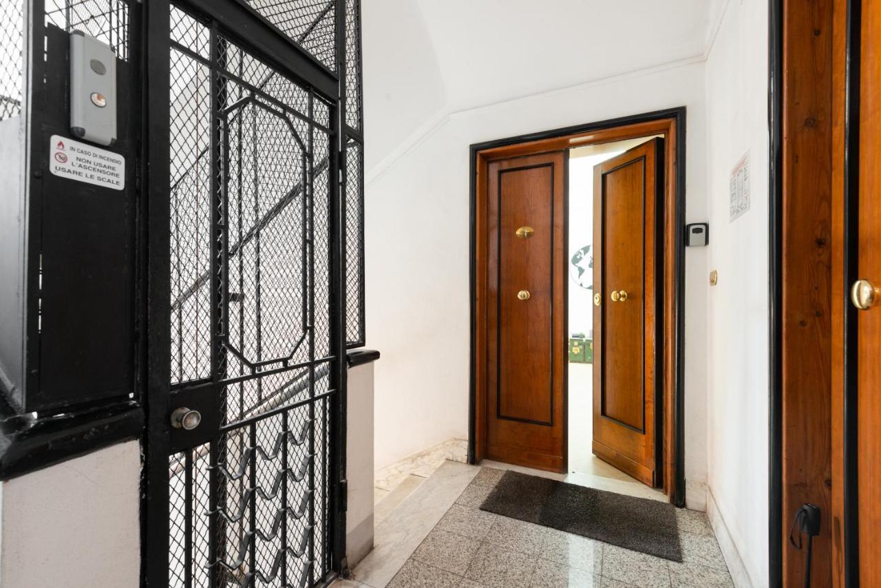 Appartamento Via Di Porta Labicana Řím Exteriér fotografie